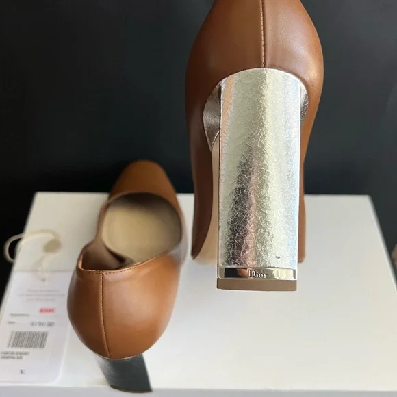 ⛔️ SOLD ⛔️Authentic DIOR Heels. Worn Once. Size EUR40 - Picture 11 of 16
